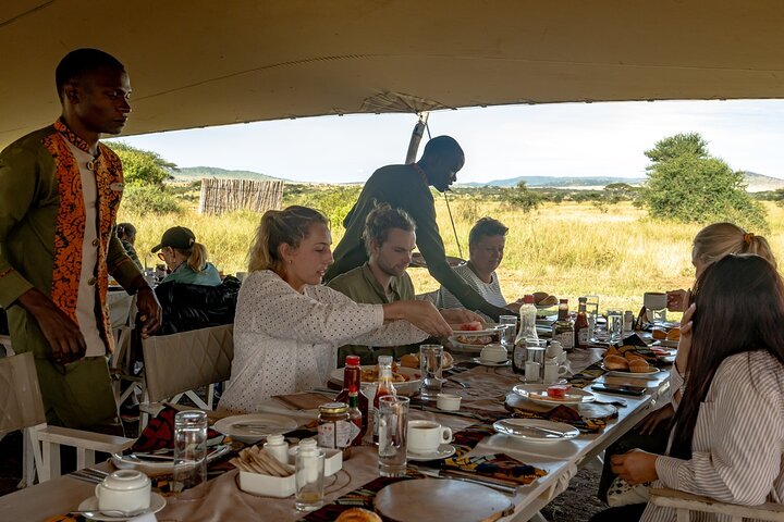 Hot air balloon Safaris n Tanzania 