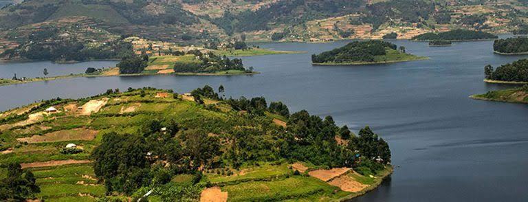 Lake Mulehe Uganda